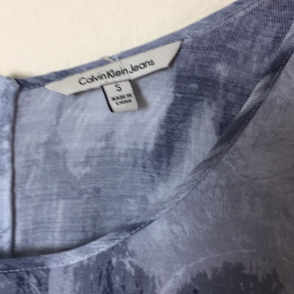 Calvin Klein Jeans Grey Tie Dye Sleeveless Romper - Picture 6 of 7